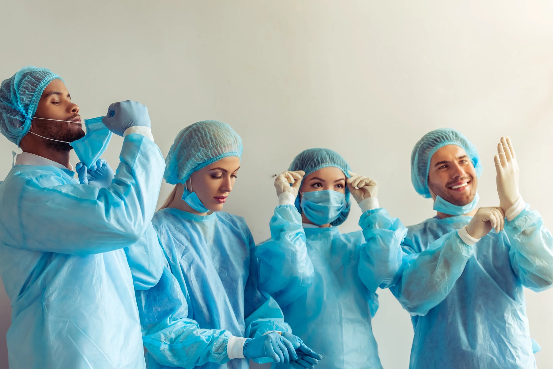 Gowns & Coveralls